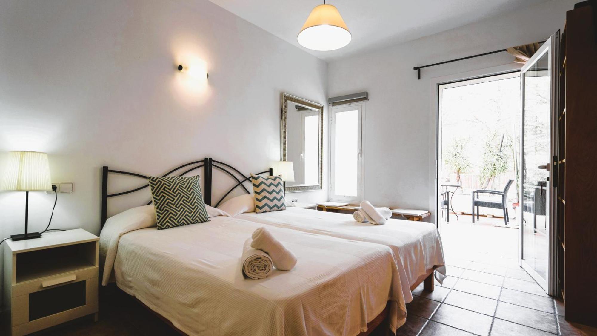 Apartamentos Es Pou - Emar Hotels Сан-Ферран-де-Сес-Рокес Экстерьер фото