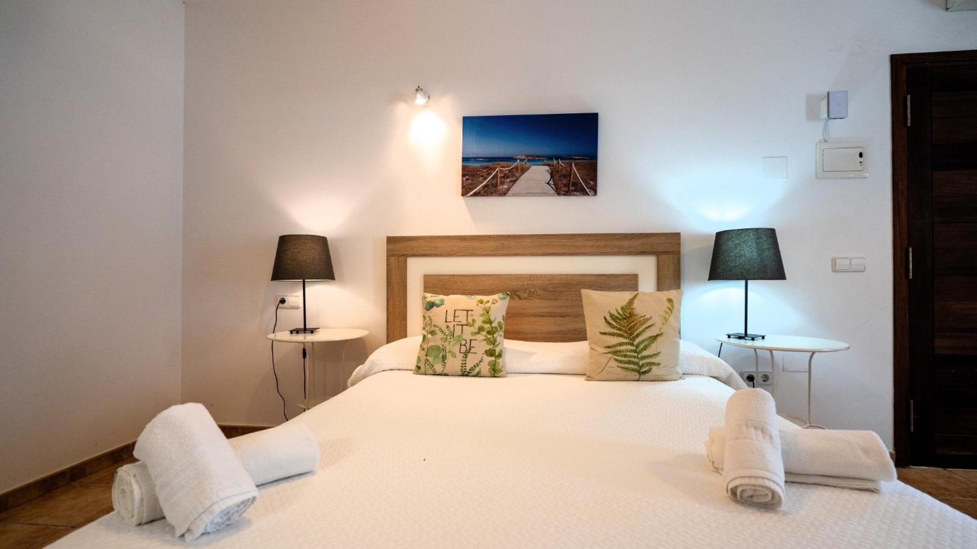 Apartamentos Es Pou - Emar Hotels Сан-Ферран-де-Сес-Рокес Экстерьер фото