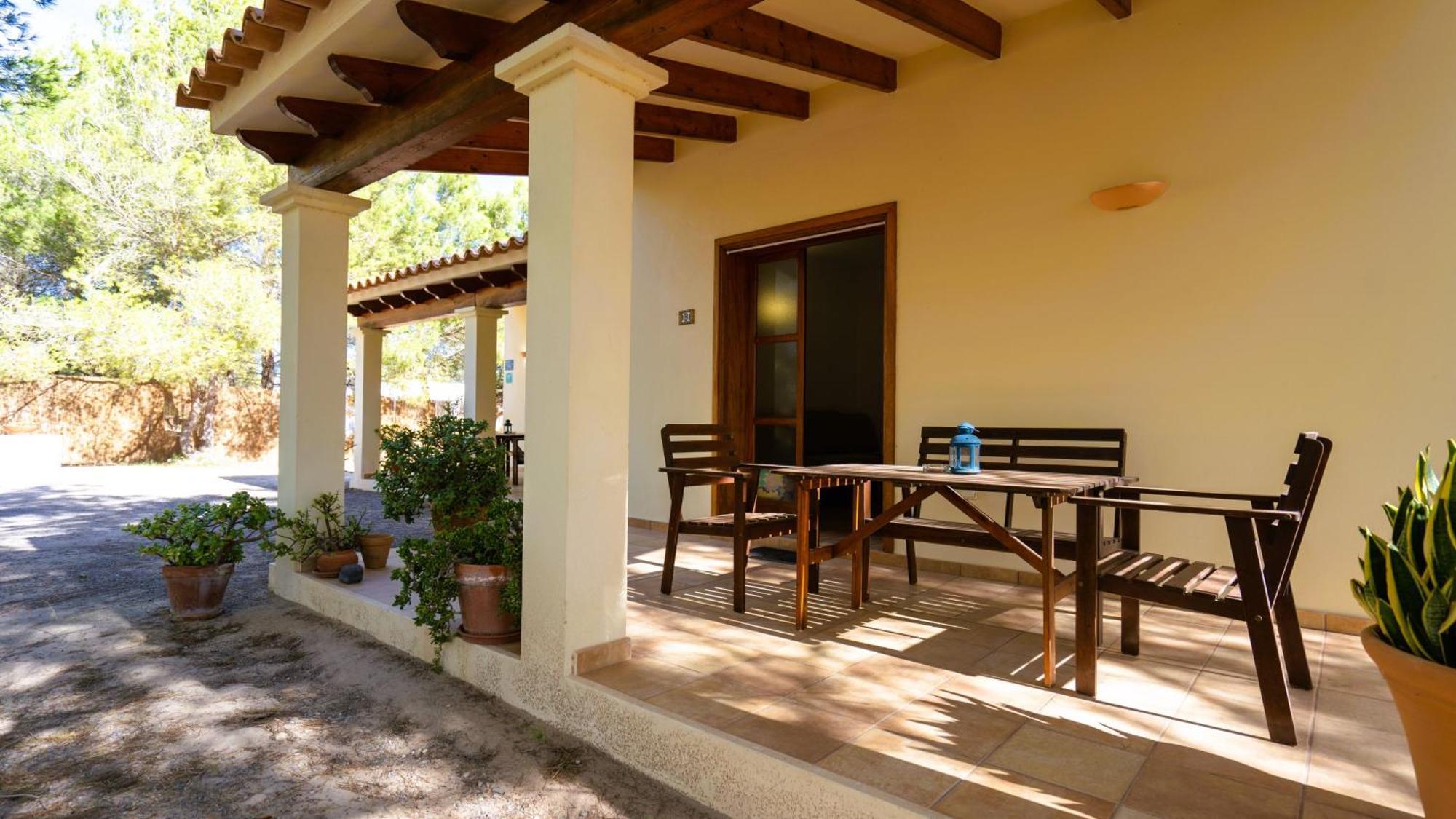 Apartamentos Es Pou - Emar Hotels Сан-Ферран-де-Сес-Рокес Экстерьер фото